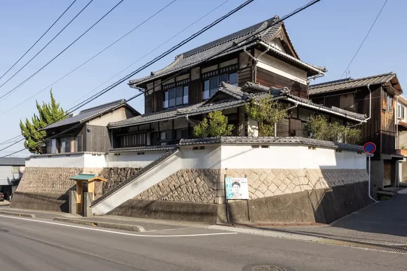 Image of AkiyaMart Direct customer house.
